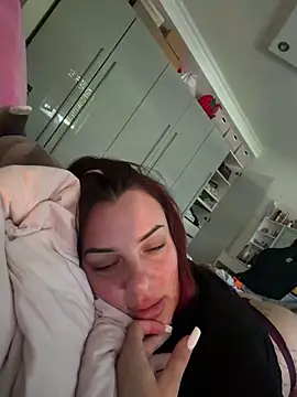 OliviaaFischer online show from 06-22-26, 10:01