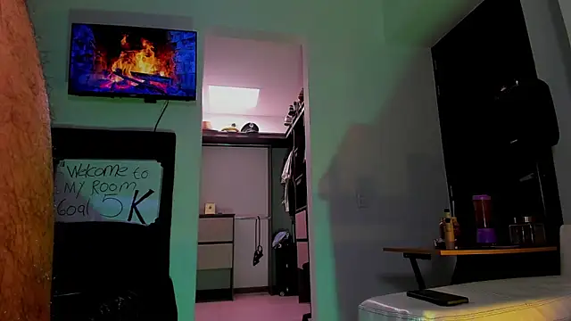 Andrew Johnnson online show from 09-18-25, 05:15