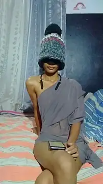 Snapshot of Chooty_Couple chatting on 04-25-26, 04:26 Chooty Couple online show from 04-25-26, 04:26