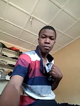 Snapshot of sweetdickboy2 chatting on 10-02-25, 05:25 sweetdickboy2 online show from 10-02-25, 05:25