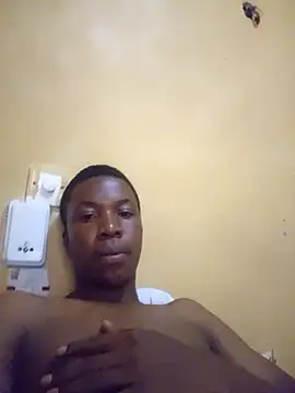 Snapshot of sweetdickboy2 chatting on 11-18-25, 09:03 sweetdickboy2 online show from 11-18-25, 09:03