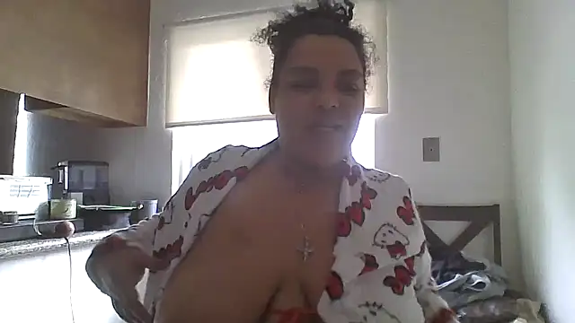 OnlyOneMeeks online show from 05-04-26, 06:48