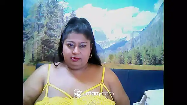 Snapshot of indianhoney694u chatting on 02-01-25, 05:28 indianhoney694u online show from 02-01-25, 05:28