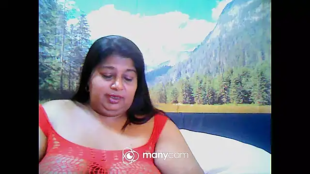 Snapshot of indianhoney694u chatting on 03-01-25, 11:17 indianhoney694u online show from 03-01-25, 11:17