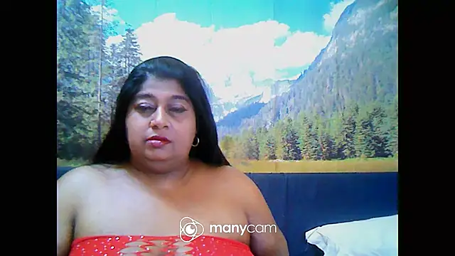 Snapshot of indianhoney694u chatting on 03-12-25, 05:02 indianhoney694u online show from 03-12-25, 05:02