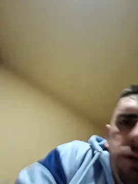 Lawrence067 online show from 12-17-25, 09:10