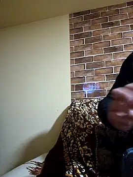 Snapshot of Lawrence067 chatting on 02-25-26, 07:01 Lawrence067 online show from 02-25-26, 07:01