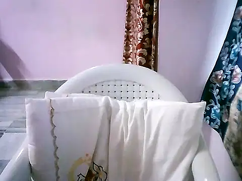 jannu6482 online show from 09-28-25, 05:35