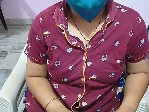 Snapshot of jannu6482 chatting on 06-11-26, 02:48 jannu6482 online show from 06-11-26, 02:48