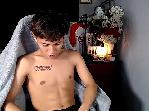 naughtyboyloy 0 online show from 03-08-26, 02:43