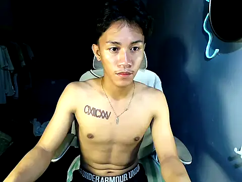 naughtyboyloy 0 online show from 05-12-26, 07:44