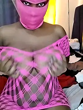 Snapshot of Melanin_coco chatting on 10-02-25, 09:27 Melanin coco online show from 10-02-25, 09:27