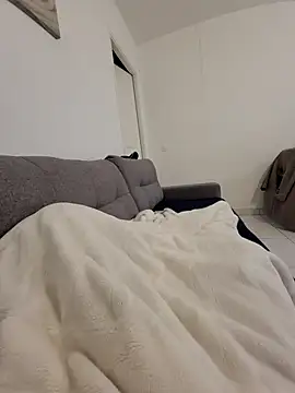 Snapshot of JIAA-WOO chatting on 11-15-25, 06:48 JIAA-WOO online show from 11-15-25, 06:48