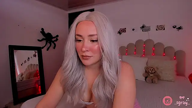 Snapshot of sofi_graay chatting on 10-05-25, 07:45 sofi graay online show from 10-05-25, 07:45