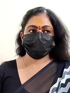 Sweetie swetha37 online show from 11-02-25, 08:28