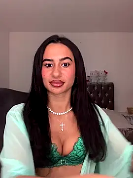 itsyourgirltee online show from 10-30-25, 11:27