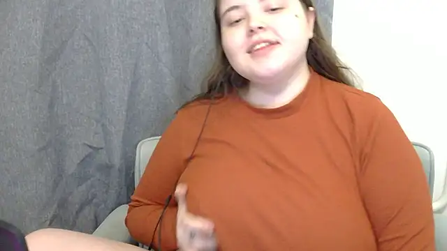 Snapshot of brattyprincessemma chatting on 03-20-26, 07:30 brattyprincessemma online show from 03-20-26, 07:30