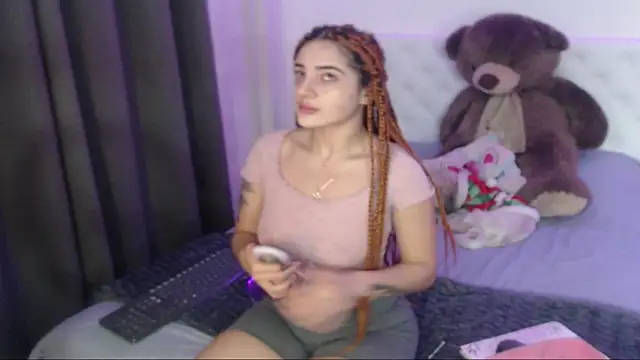 kylie444  online show from 12-18-25, 12:33