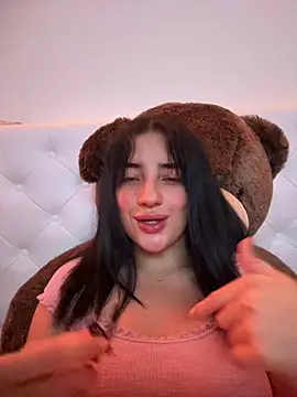 kylie444  online show from 02-09-26, 02:04