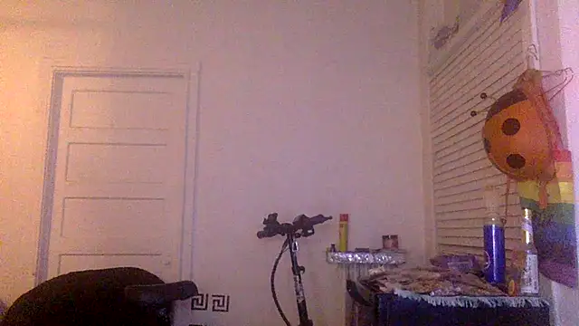 Snapshot of Diodre_Benyoon chatting on 07-18-26, 04:49 Diodre Benyoon online show from 07-18-26, 04:49