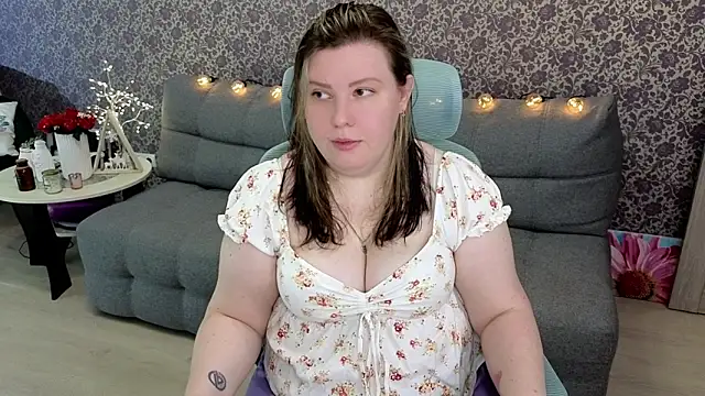 Lillit   online show from 09-18-25, 08:33