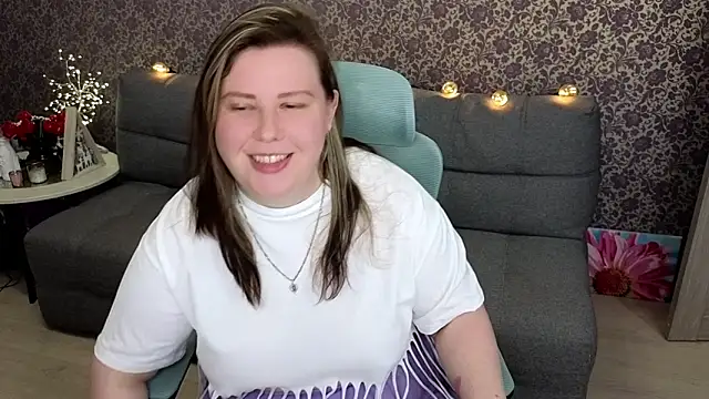 Lillit   online show from 10-14-25, 08:53