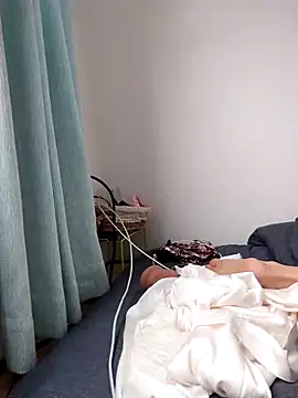 Mer78 online show from 10-18-25, 04:15