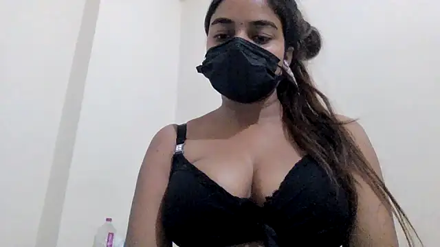 Little toy girl online show from 06-27-26, 12:33