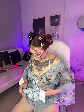 dreamleah  online show from 03-10-26, 10:04