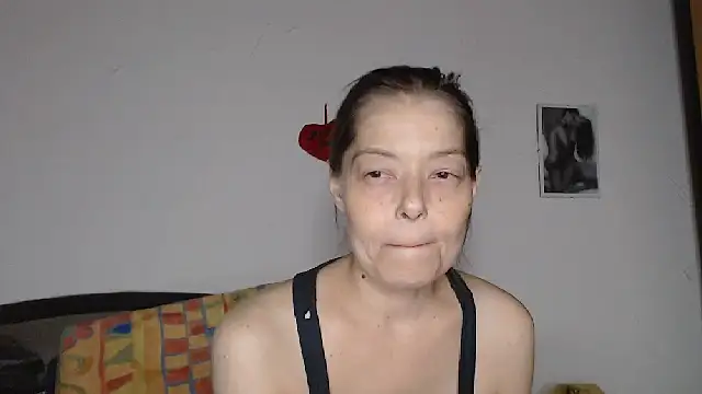 SexySarah177 online show from 10-29-25, 09:49