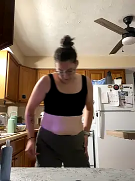 Mommasaurrex online show from 10-11-25, 01:53