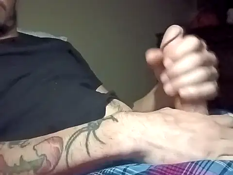 Snapshot of StirringFraction chatting on 09-22-25, 08:33 StirringFraction online show from 09-22-25, 08:33