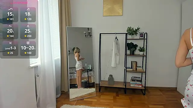 Snapshot of FaaBinaa chatting on 09-26-25, 07:56 FaaBinaa online show from 09-26-25, 07:56