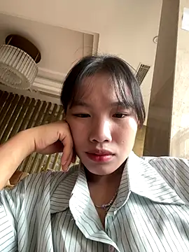 Snapshot of QueenLink chatting on 09-21-25, 06:15 QueenLink online show from 09-21-25, 06:15