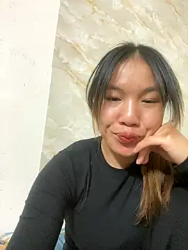 Snapshot of QueenLink chatting on 10-01-25, 04:24 QueenLink online show from 10-01-25, 04:24