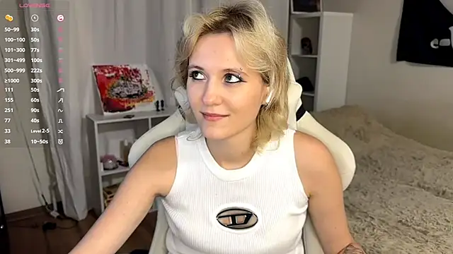 PearlineCallison online show from 09-11-25, 06:19