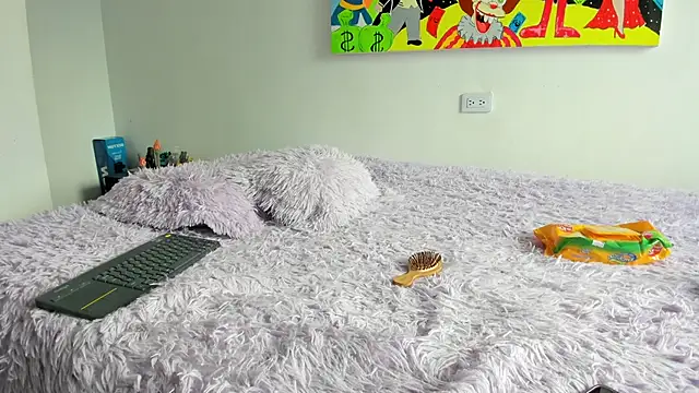 HaileyDuke online show from 11-12-25, 02:50