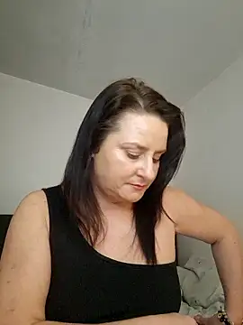 Snapshot of RachVanXX chatting on 01-13-26, 06:08 RachVanXX online show from 01-13-26, 06:08