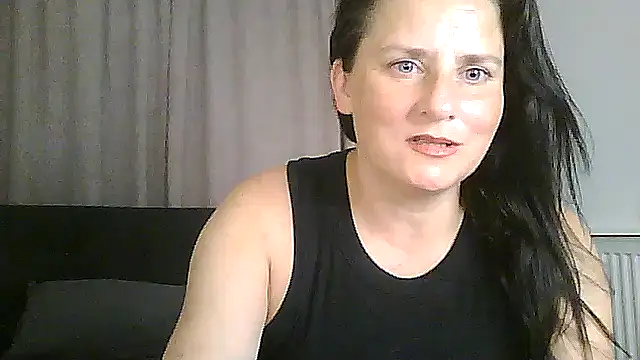 Snapshot of RachVanXX chatting on 07-10-26, 09:17 RachVanXX online show from 07-10-26, 09:17
