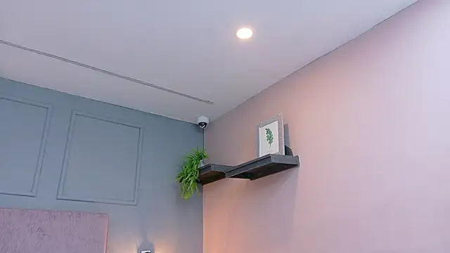 Camila Hill  online show from 09-30-25, 04:17