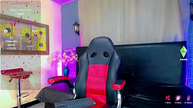 Juliette Miel online show from 11-08-25, 02:45