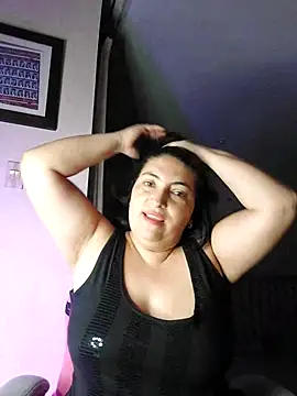 Snapshot of lina_maria99 chatting on 09-26-25, 01:53 lina maria99 online show from 09-26-25, 01:53