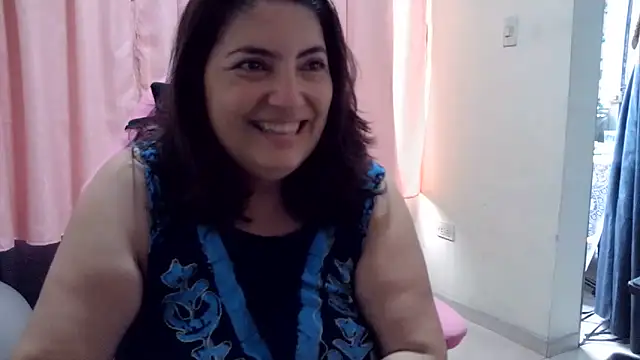 Snapshot of lina_maria99 chatting on 05-30-26, 12:35 lina maria99 online show from 05-30-26, 12:35