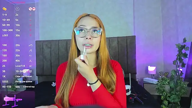 LanaMills  online show from 10-02-25, 03:46