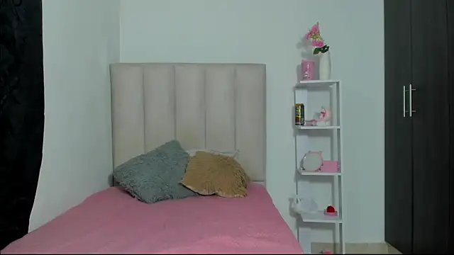 ImEmily444 online show from 11-23-25, 03:39