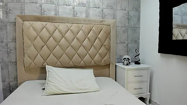 AphroditeSweet online show from 11-19-25, 09:59