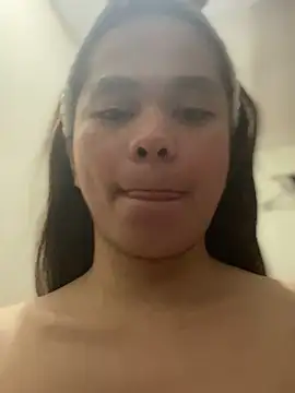 Snapshot of CarleneROSS chatting on 10-08-25, 01:25 CarleneROSS online show from 10-08-25, 01:25