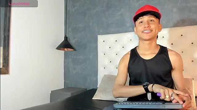 Daddy Darcks online show from 11-04-25, 11:26