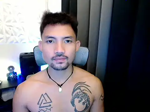 Thefriskyasian online show from 10-07-25, 11:24