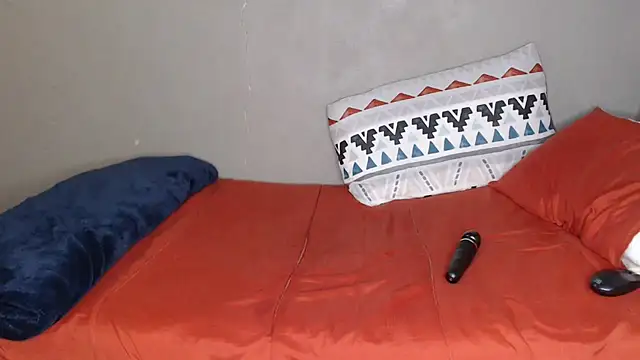 Snapshot of Lunalee chatting on 03-02-26, 04:47 Lunalee online show from 03-02-26, 04:47